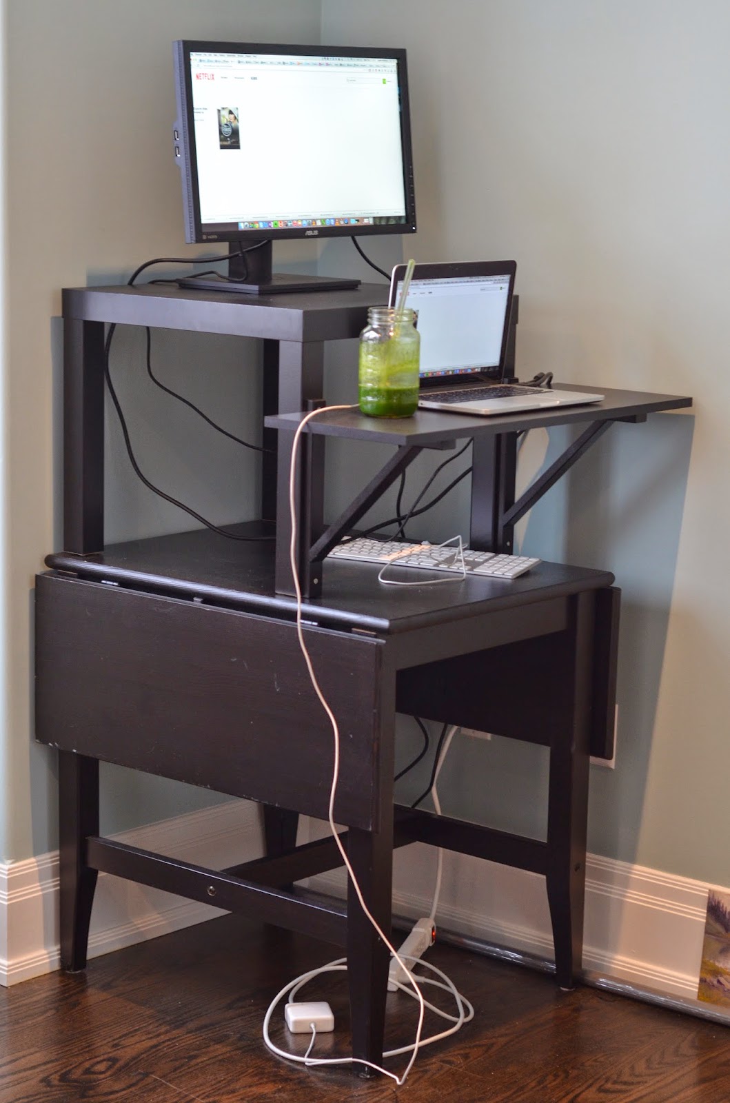 How To Build Your Own Cheap, Easy DIY Standing Desk!I ...